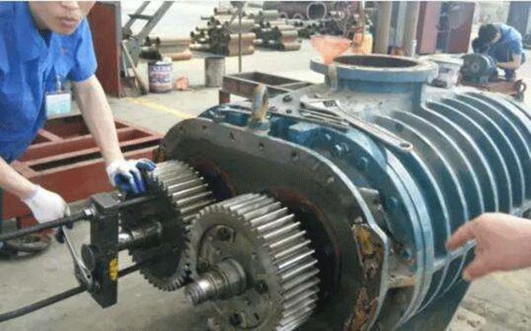 分享高壓電機軸承溫升的原因及處理方法。