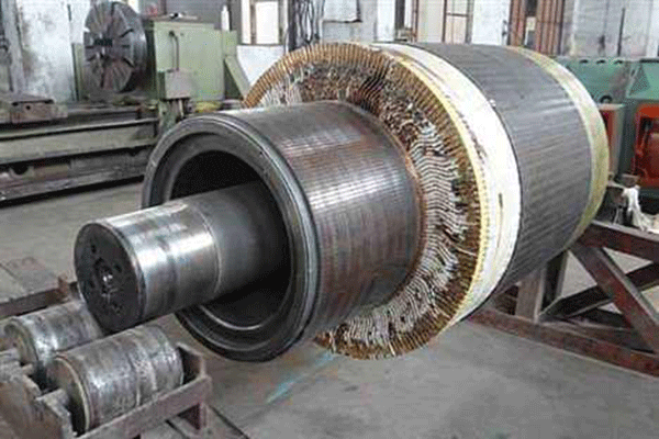 使用大型高壓電機(jī)時(shí)要注意安全問題。