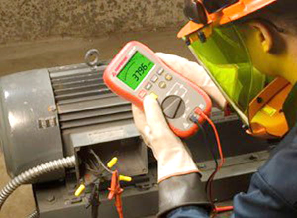 頻率為60Hz的電機(jī)能否連接到50HZ電源？